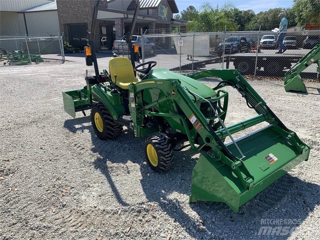 John Deere 1023E Mikrociągniki