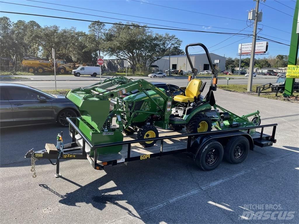 John Deere 1025R Mikrociągniki
