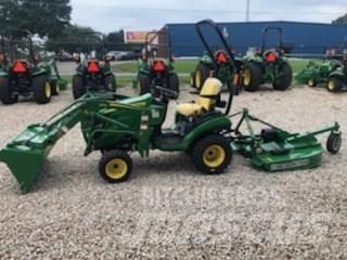 John Deere 1025R Mikrociągniki