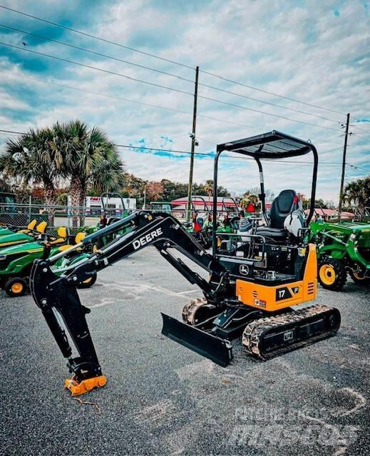 John Deere 17 P Minikoparki