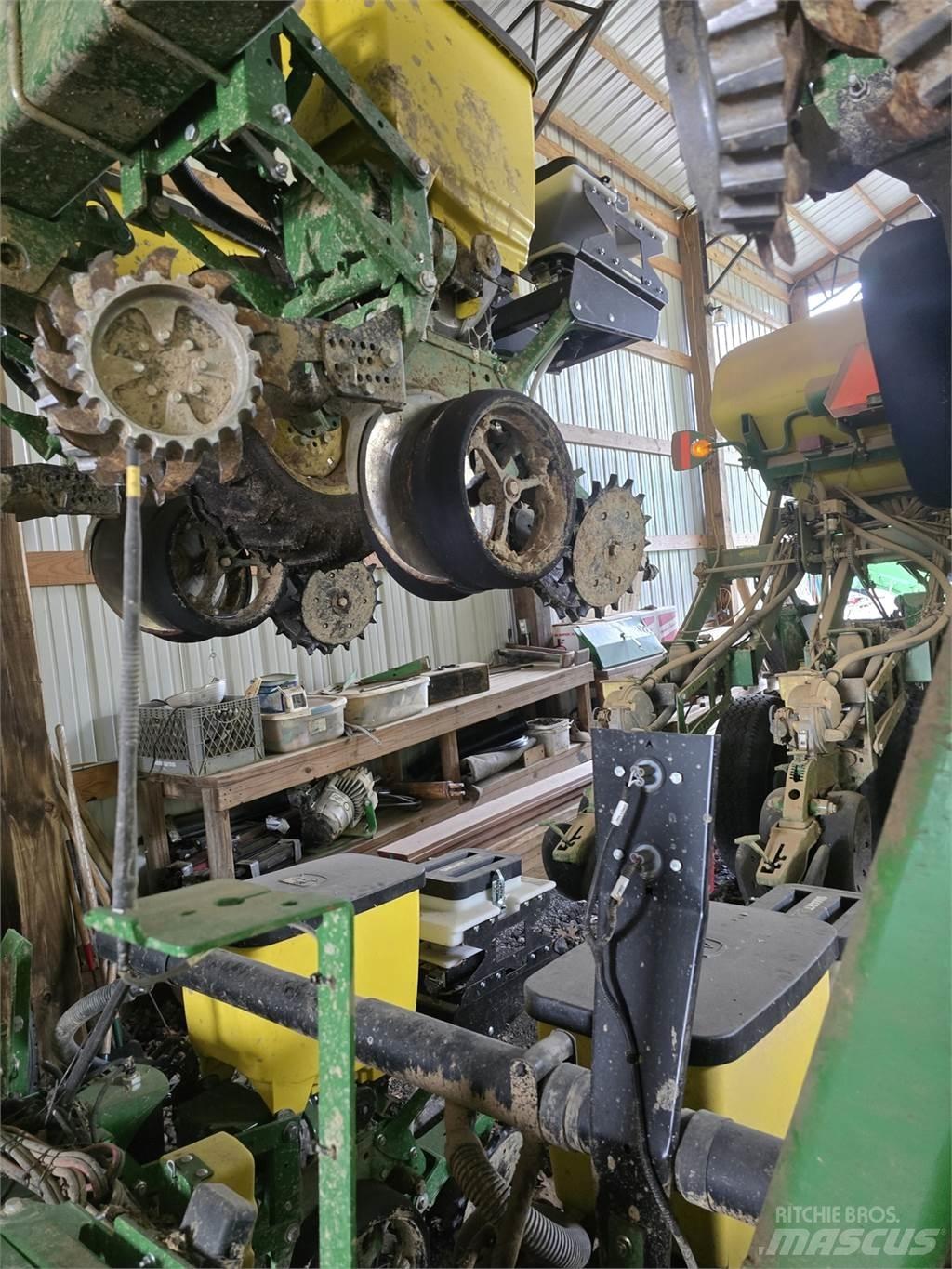 John Deere 1720 Sadzarki