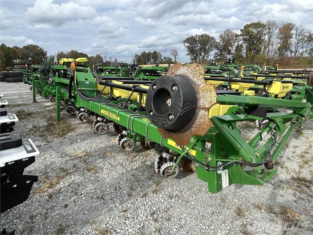 John Deere 1720 Sadzarki