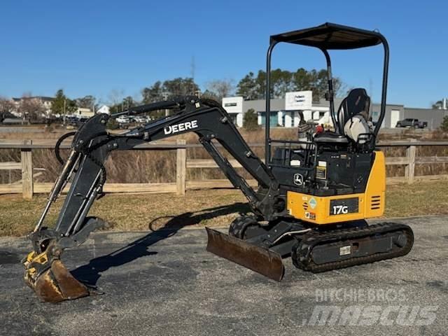 John Deere 17G Minikoparki