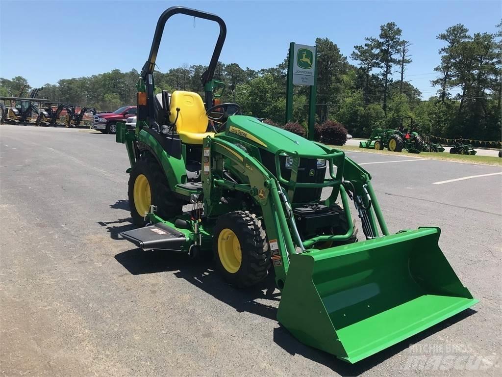 John Deere 2025R Mikrociągniki