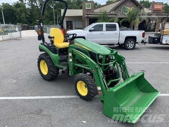 John Deere 2025R Mikrociągniki