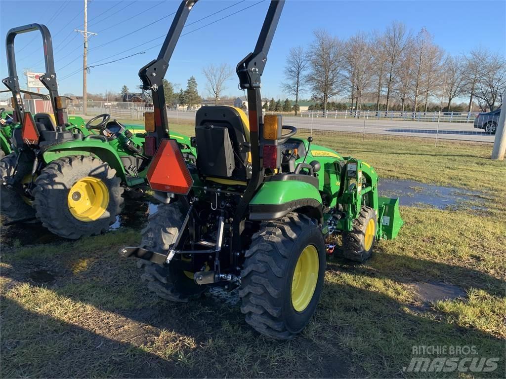John Deere 2025R Mikrociągniki