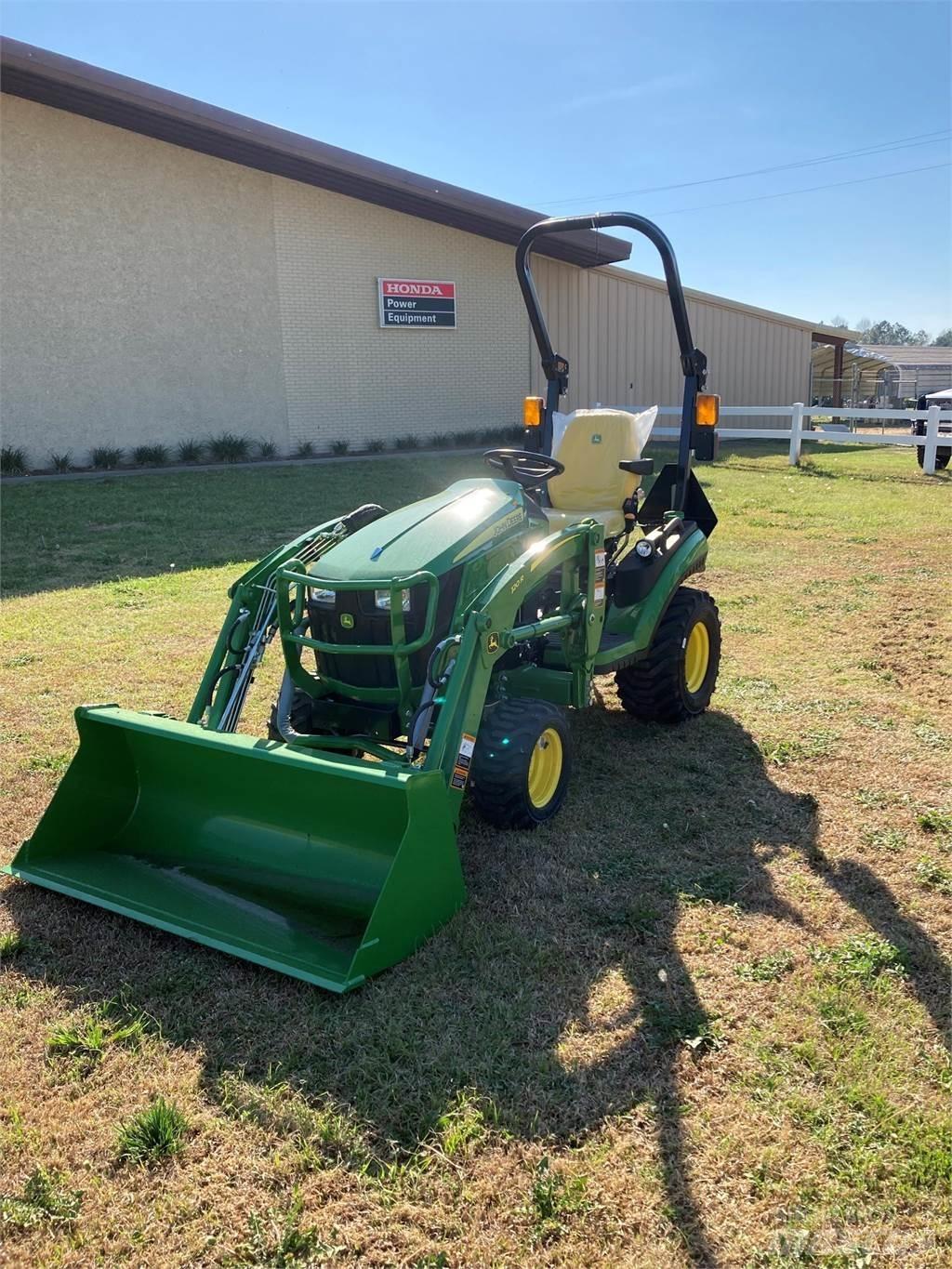 John Deere 2025R Mikrociągniki