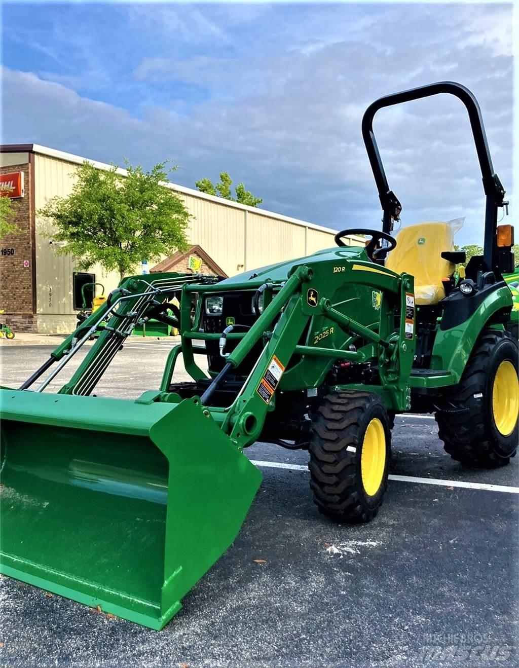 John Deere 2025R Mikrociągniki
