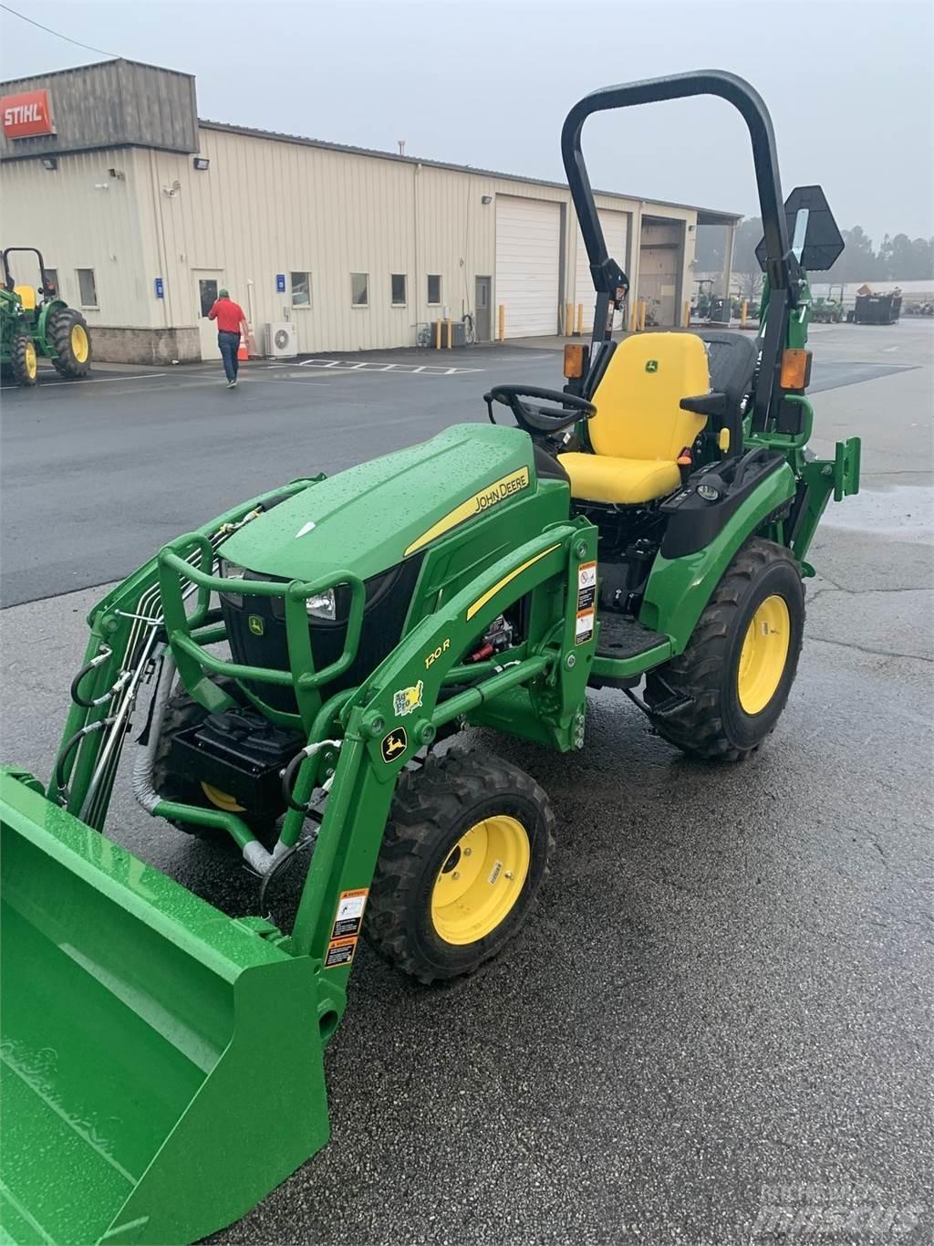 John Deere 2025R Mikrociągniki