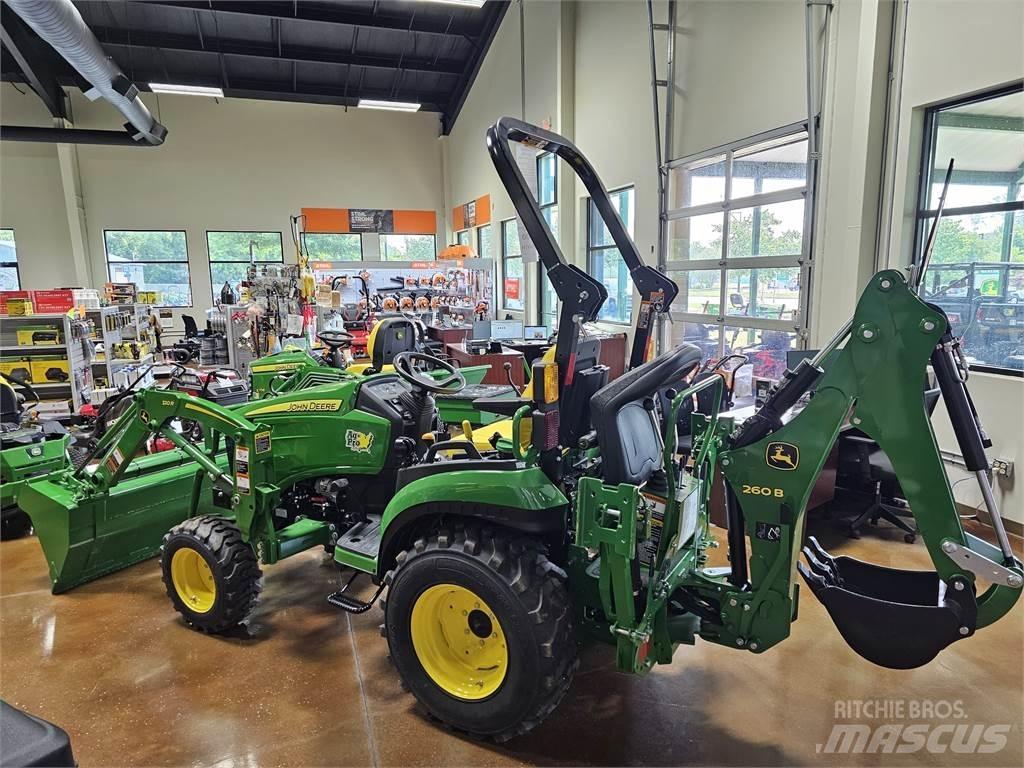 John Deere 2025R Mikrociągniki