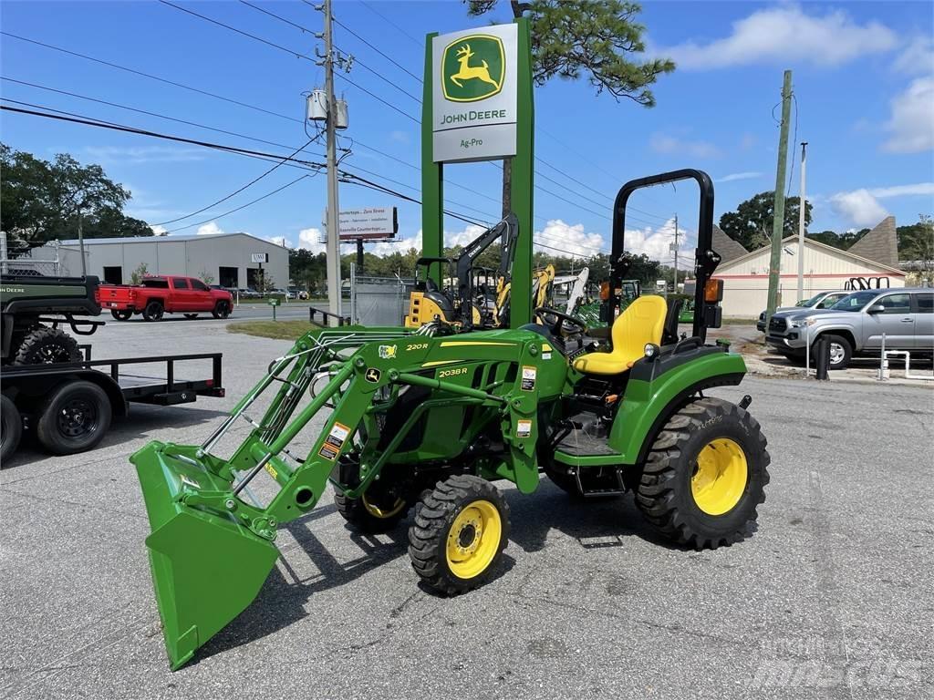 John Deere 2038R Mikrociągniki