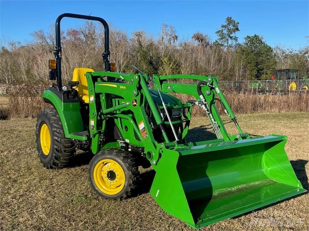 John Deere 2038R Mikrociągniki