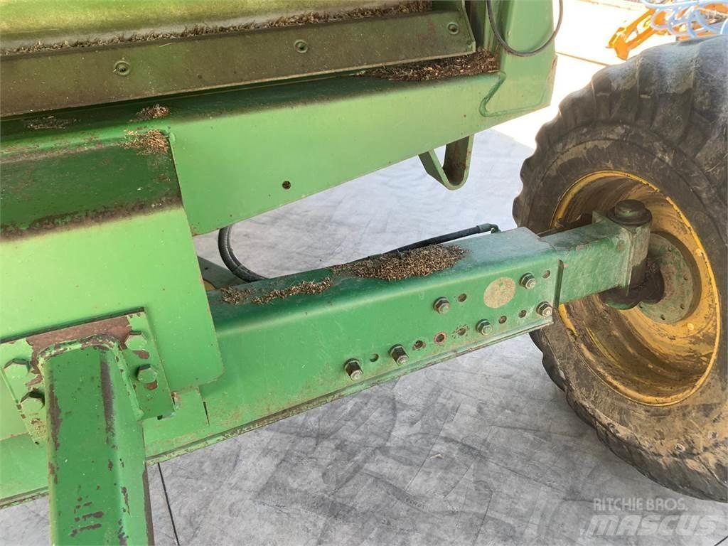 John Deere 2258 Kombajny zbożowe