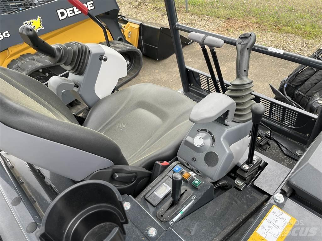 John Deere 26 P Minikoparki