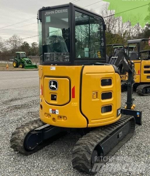 John Deere 30 P Minikoparki