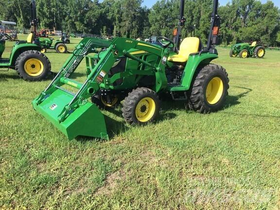 John Deere 3025E Mikrociągniki