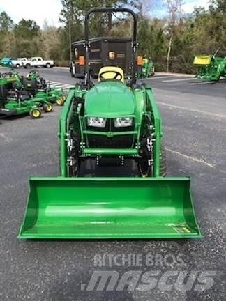 John Deere 3025E Mikrociągniki