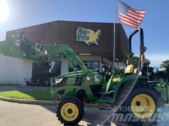 John Deere 3025E Mikrociągniki