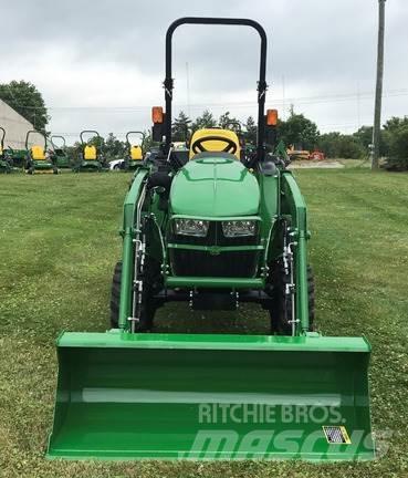 John Deere 3025E Mikrociągniki