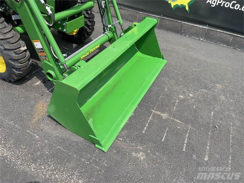 John Deere 3025E Mikrociągniki