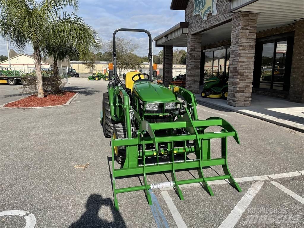 John Deere 3032E Mikrociągniki