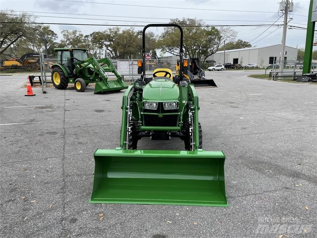 John Deere 3032E Mikrociągniki