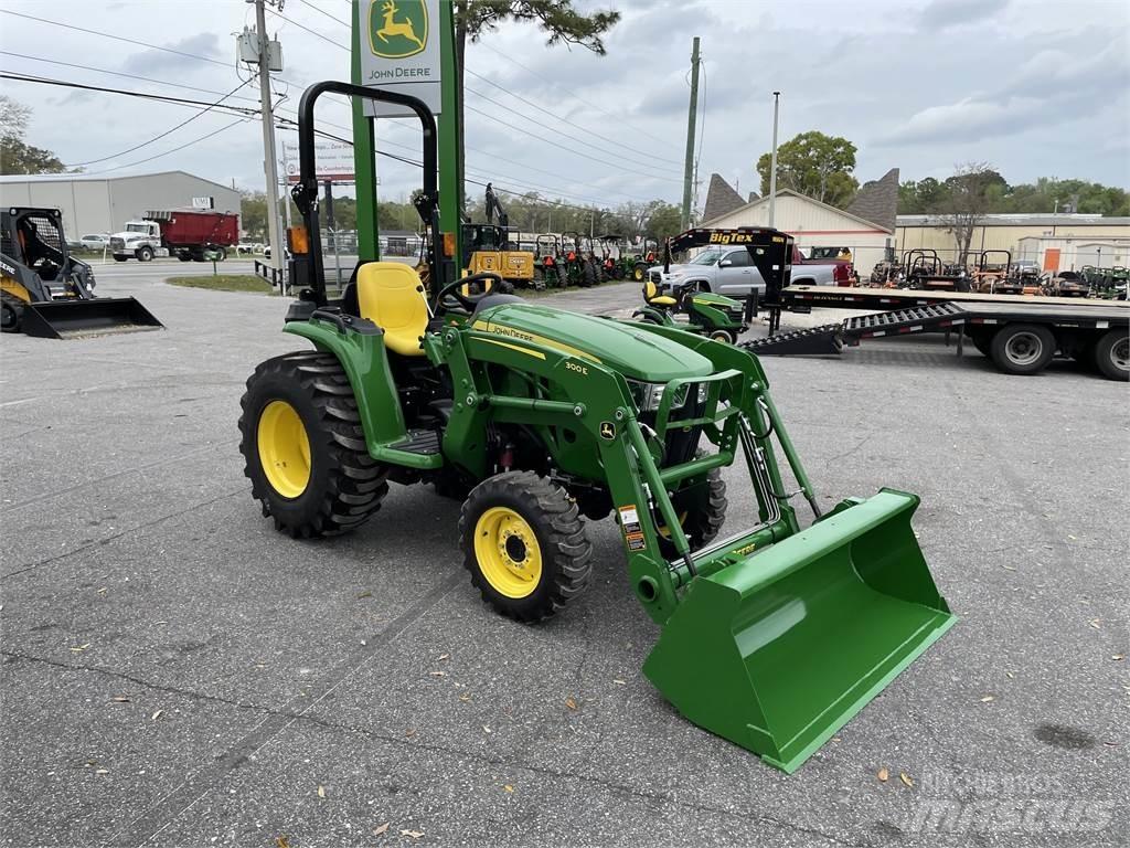 John Deere 3032E Mikrociągniki