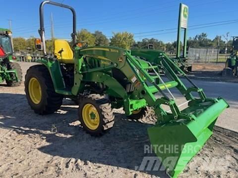 John Deere 3033R Mikrociągniki