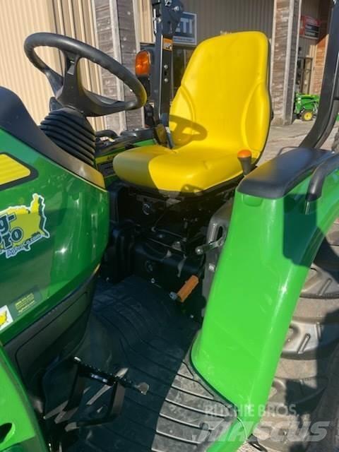 John Deere 3033R Mikrociągniki