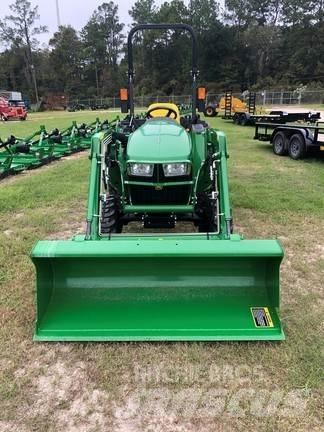 John Deere 3038E Mikrociągniki