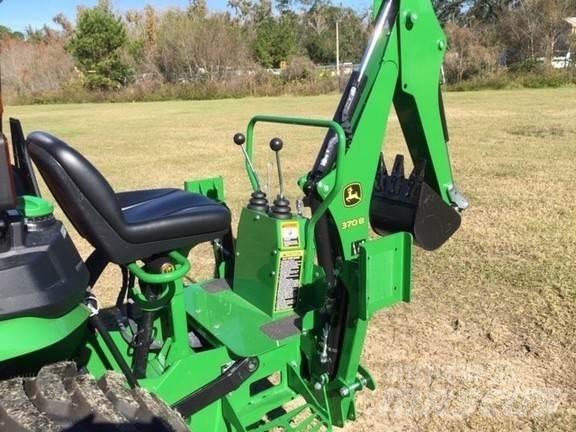 John Deere 3038E Mikrociągniki