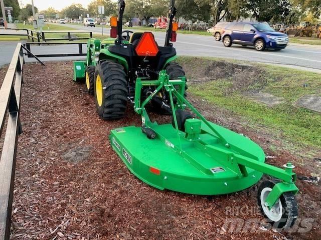 John Deere 3038E Mikrociągniki