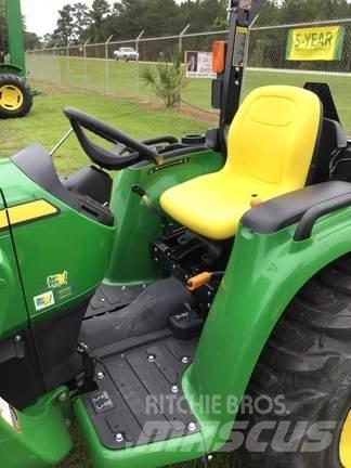 John Deere 3038E Mikrociągniki