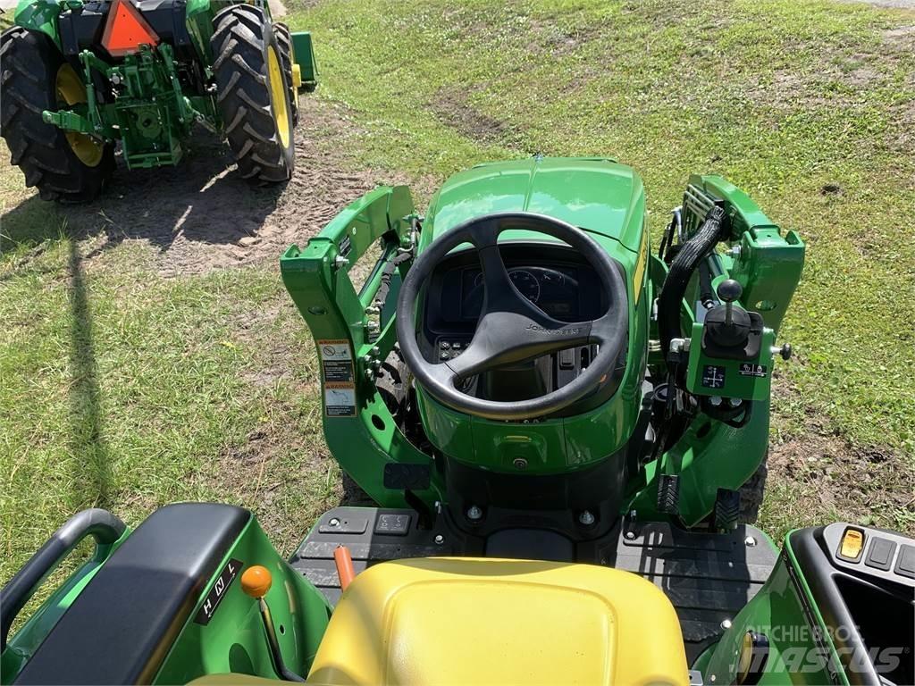 John Deere 3038E Mikrociągniki