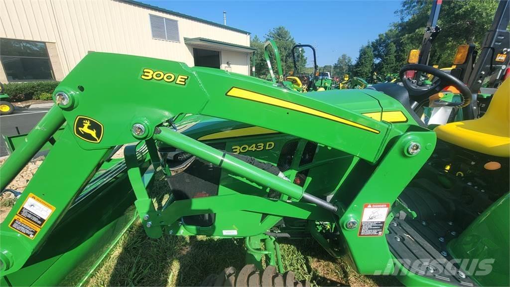 John Deere 3043D Ciągniki rolnicze