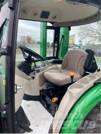 John Deere 3046R Ciągniki rolnicze