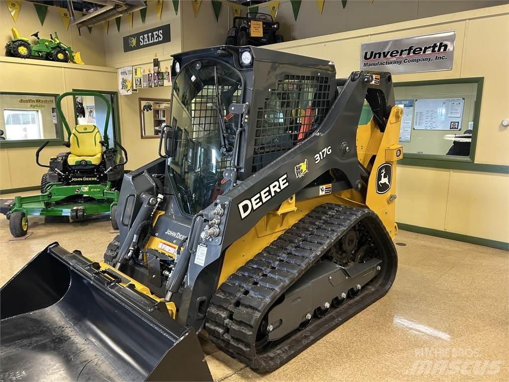 John Deere 317G Miniładowarki