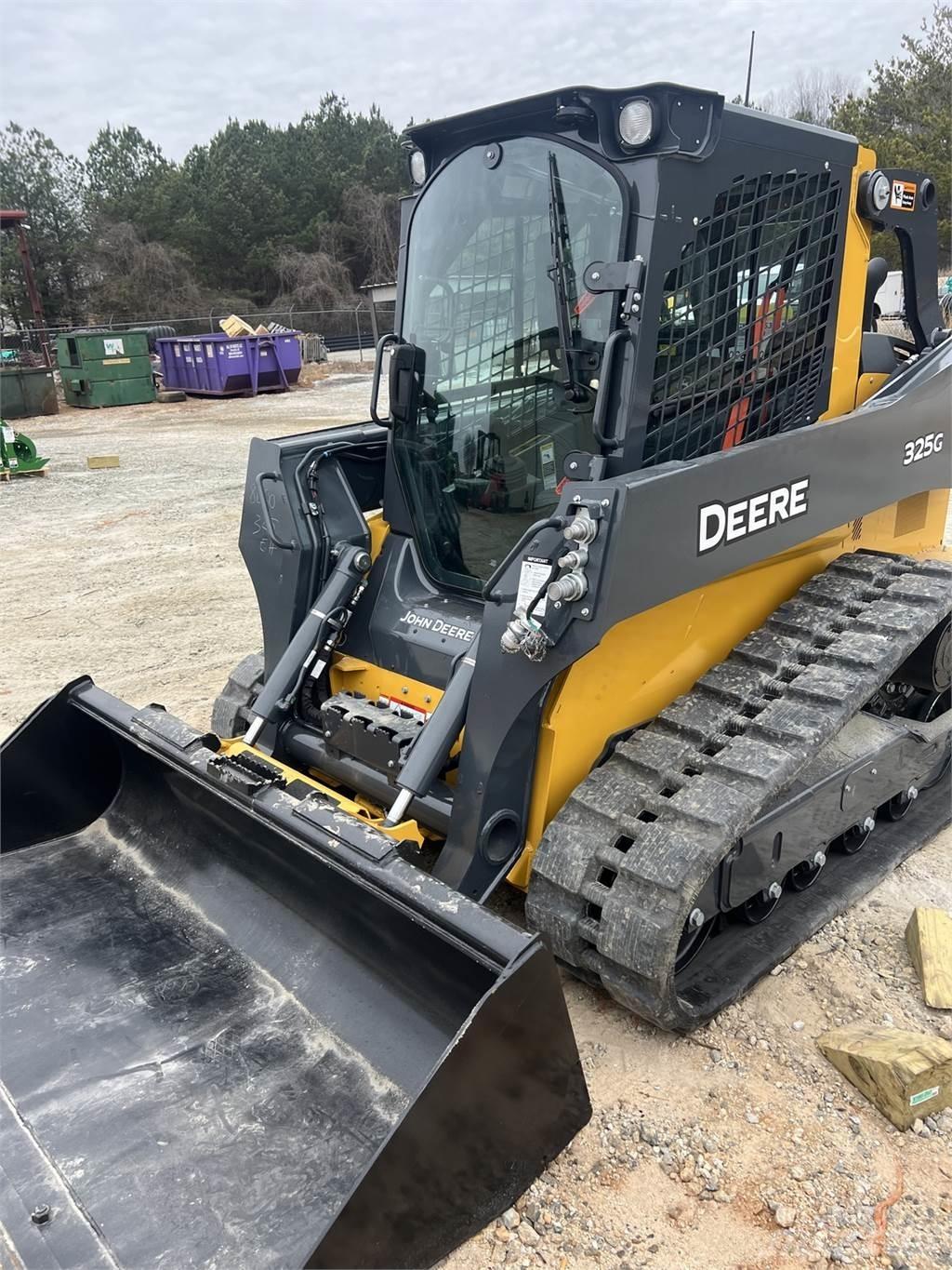 John Deere 325G Miniładowarki
