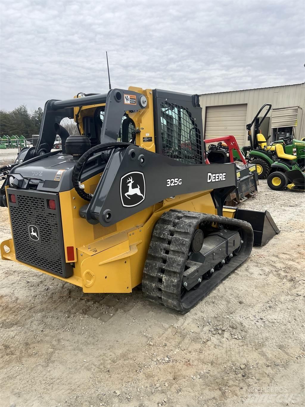 John Deere 325G Miniładowarki
