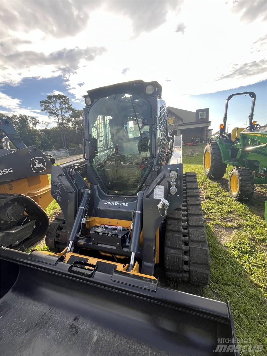 John Deere 325G Miniładowarki
