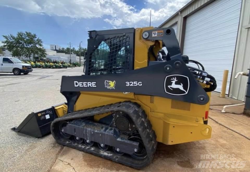 John Deere 325G Miniładowarki