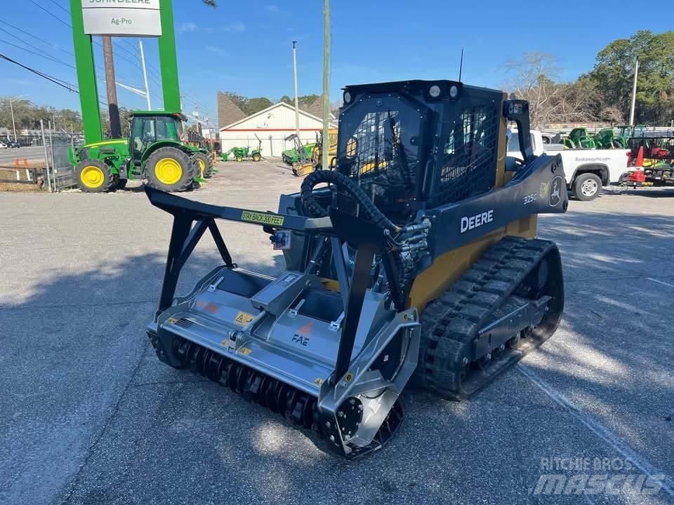John Deere 325G Miniładowarki