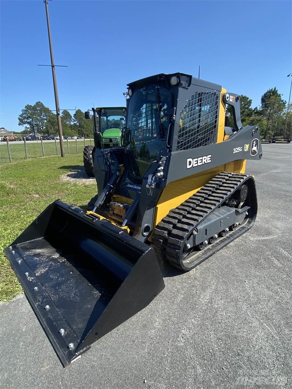 John Deere 325G Miniładowarki