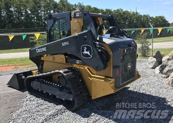 John Deere 331G Miniładowarki
