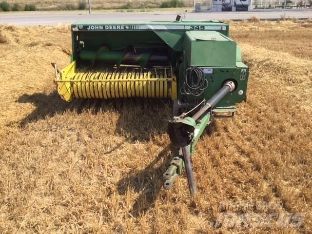 John Deere 349 Prasy kostkujące