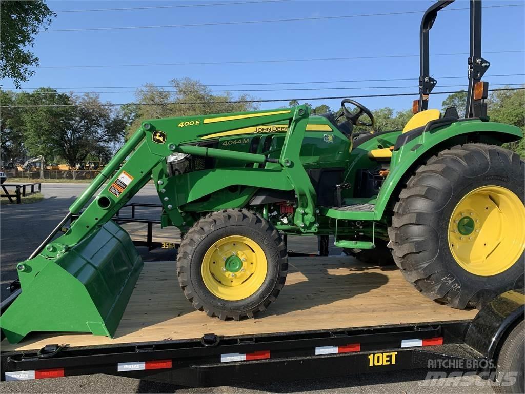 John Deere 4044M Ciągniki rolnicze