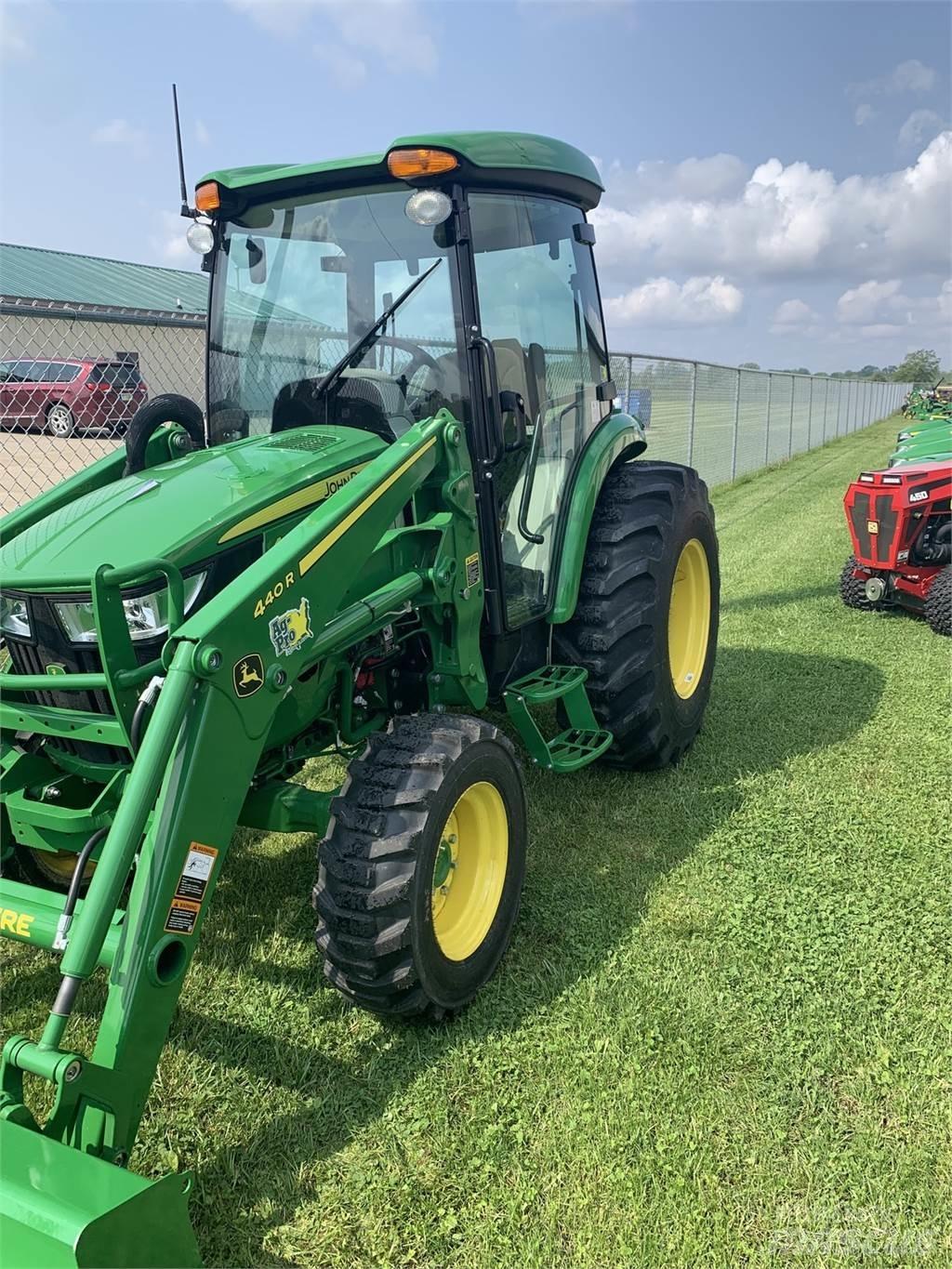 John Deere 4044R Ciągniki rolnicze