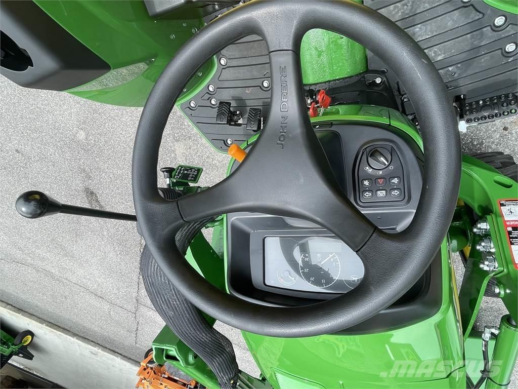 John Deere 4052M Ciągniki rolnicze