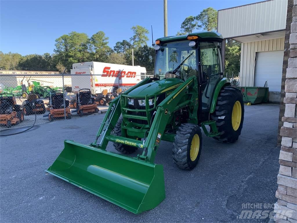 John Deere 4052R Ciągniki rolnicze