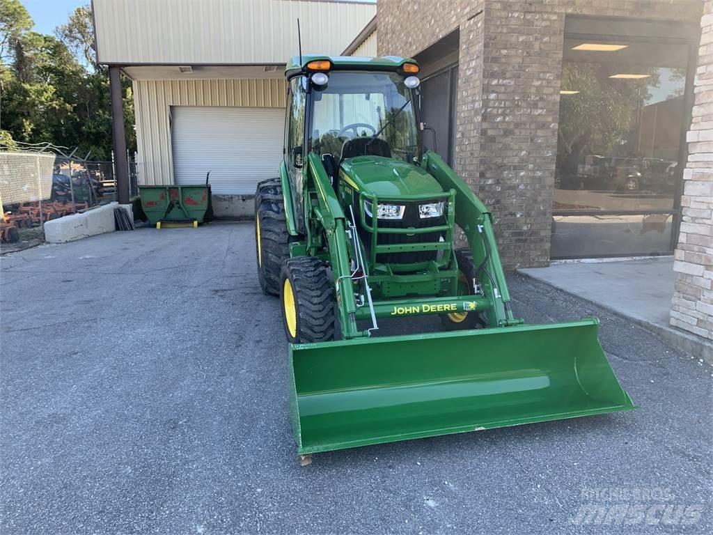 John Deere 4052R Ciągniki rolnicze